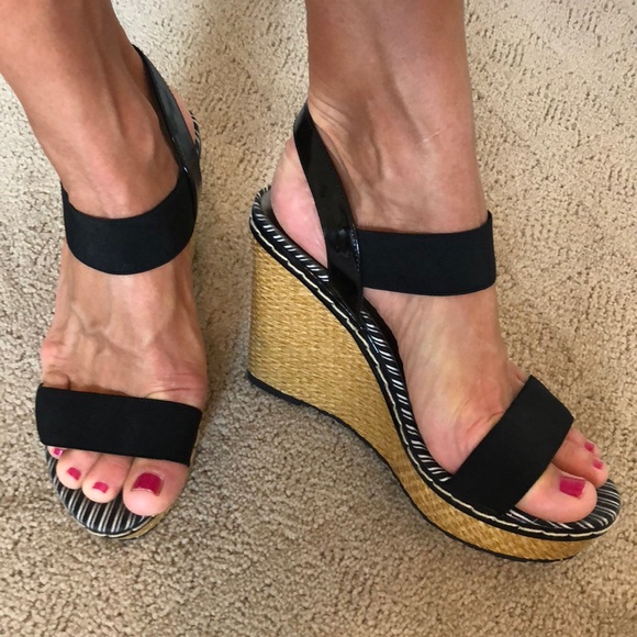 Charles David Shoes - EUC Charles David Sandler’s